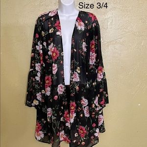 Torrid size 3/4 Kimono